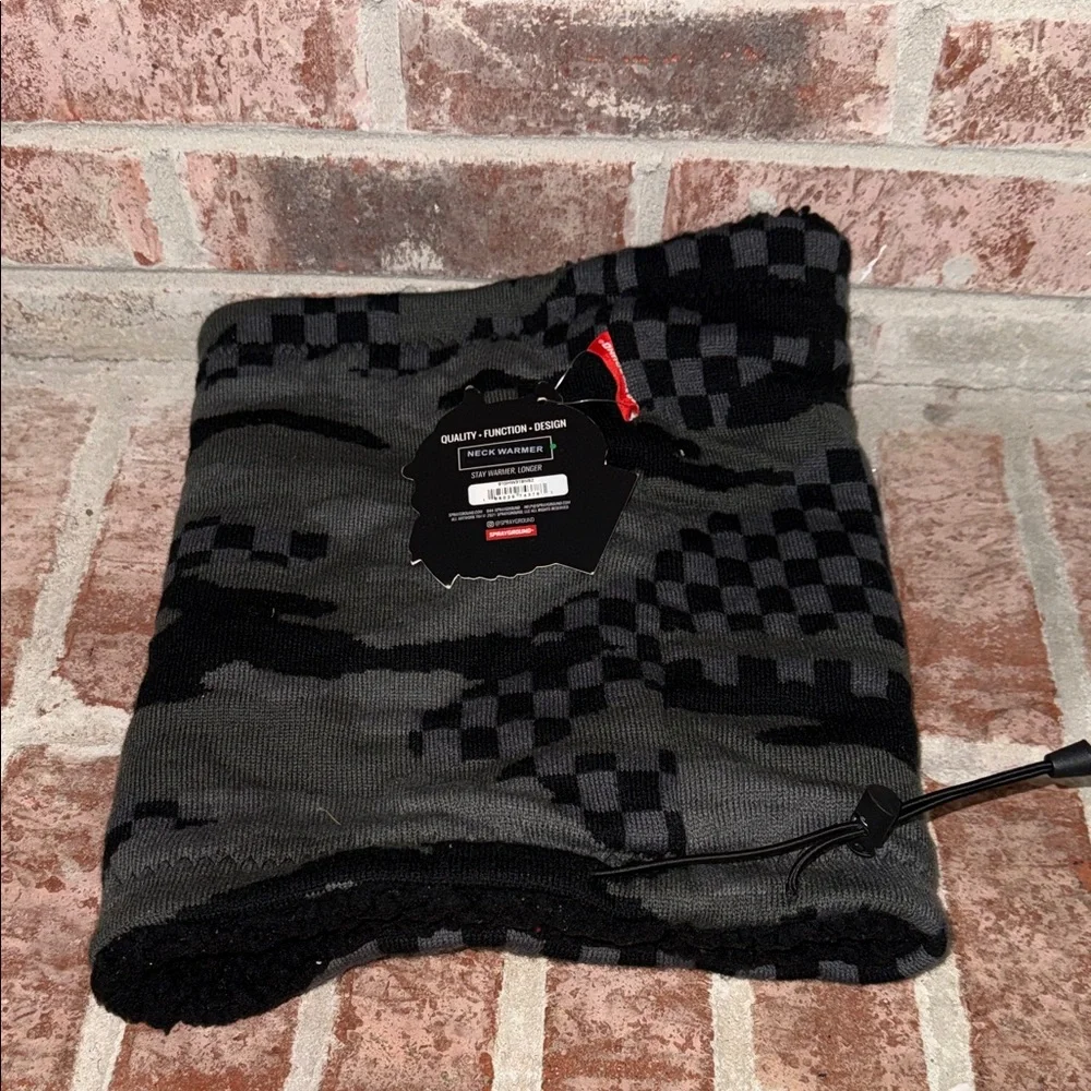 Sprayground Black and Gray Camouflage Neck Warmer
